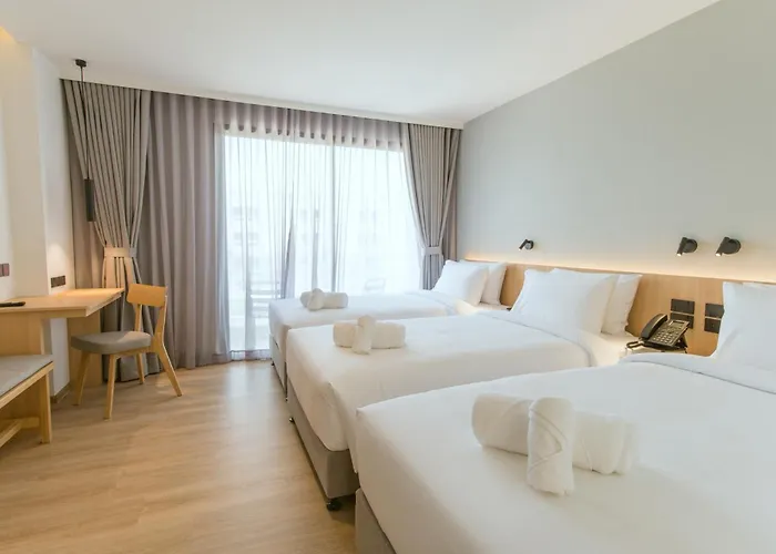Paak Suvarnabhumi Hotel