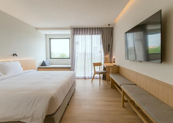 Paak Suvarnabhumi Hotel
