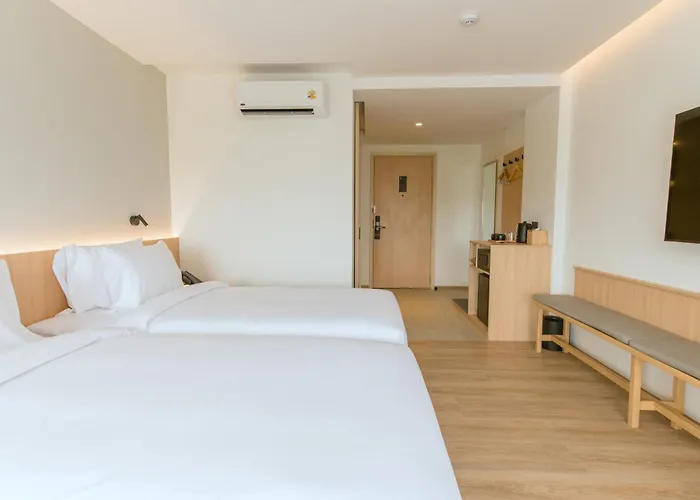 Paak Suvarnabhumi Hotel