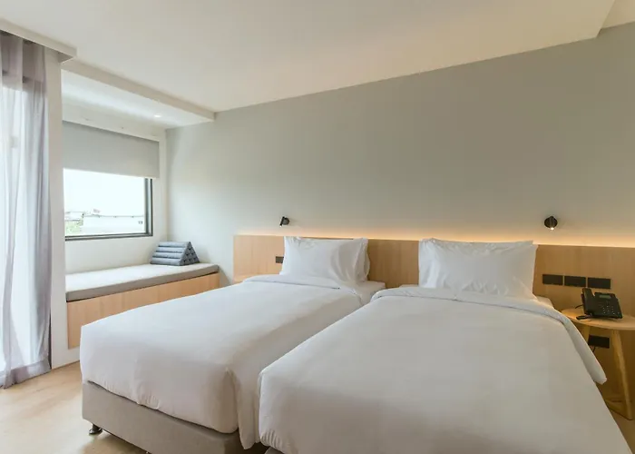 Paak Suvarnabhumi Hotel 4*