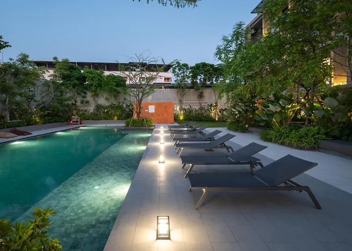 Paak Suvarnabhumi Hotel